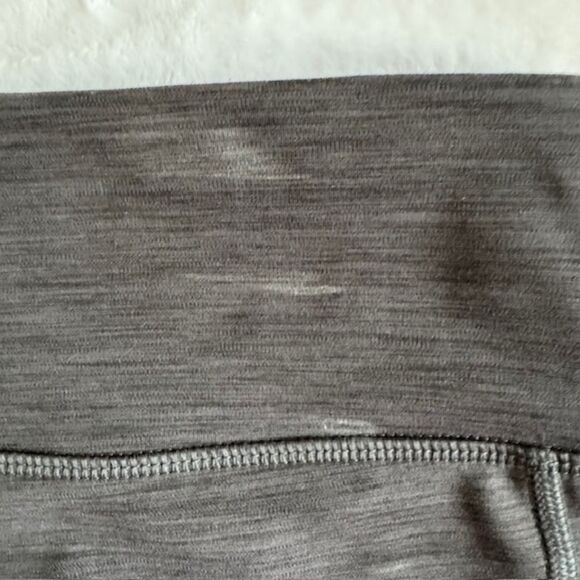 AE Womens Size L Gray Yoga Workout Shorts High Rise Wide Waistband Pockets READ - Picture 7 of 13